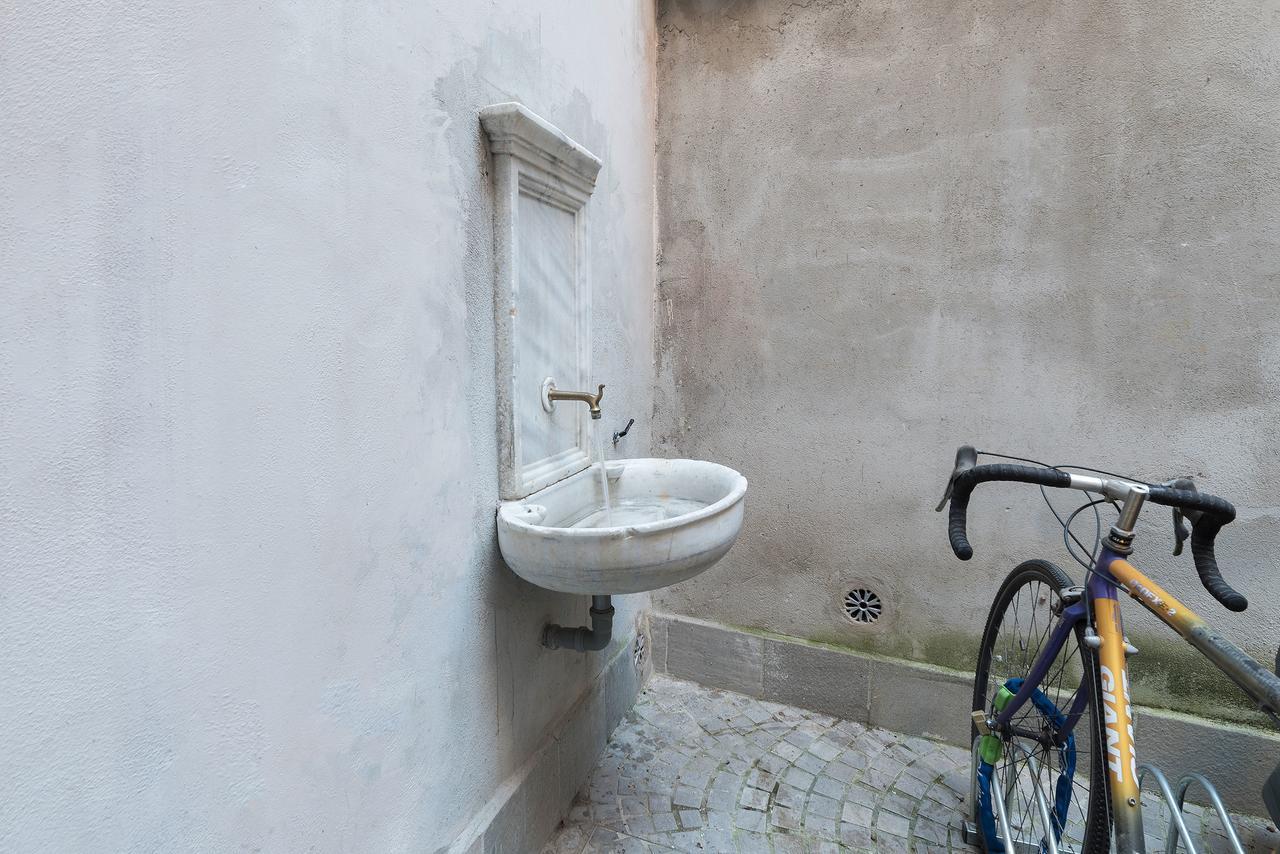 Sweet Little Suite Near Pantheon Рим Екстериор снимка